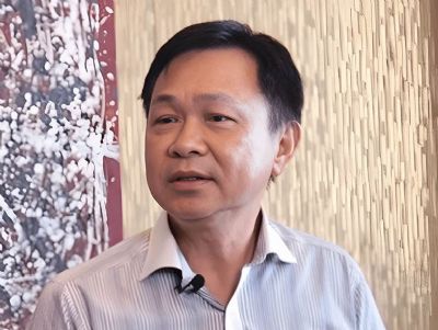 許立經 董事長